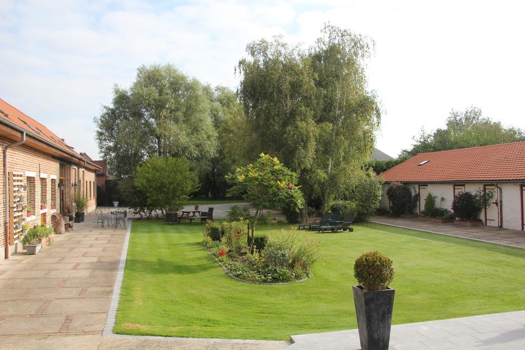 โอ เกอร์ เด โอต Hotel Steenvoorde ภายนอก รูปภาพ