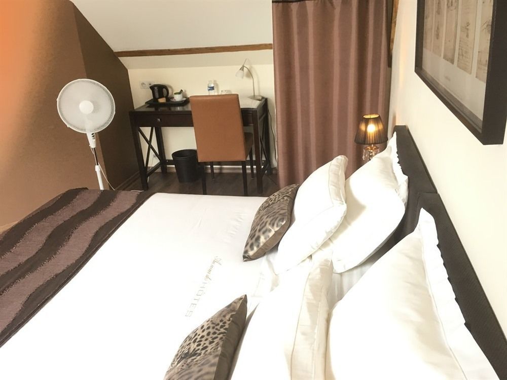 โอ เกอร์ เด โอต Hotel Steenvoorde ภายนอก รูปภาพ