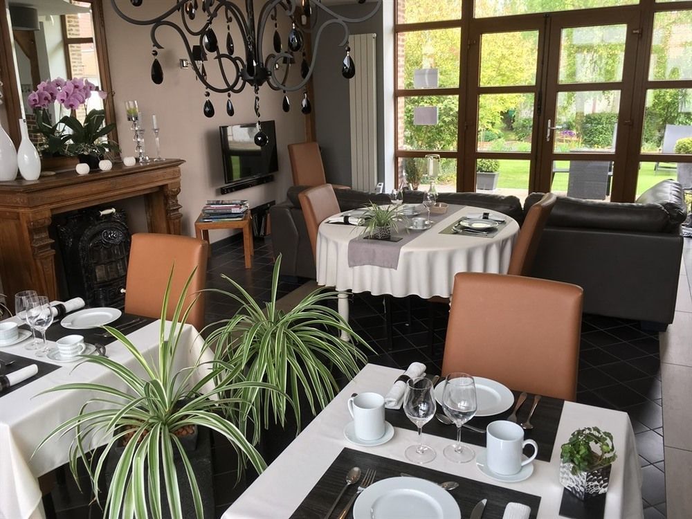 โอ เกอร์ เด โอต Hotel Steenvoorde ภายนอก รูปภาพ